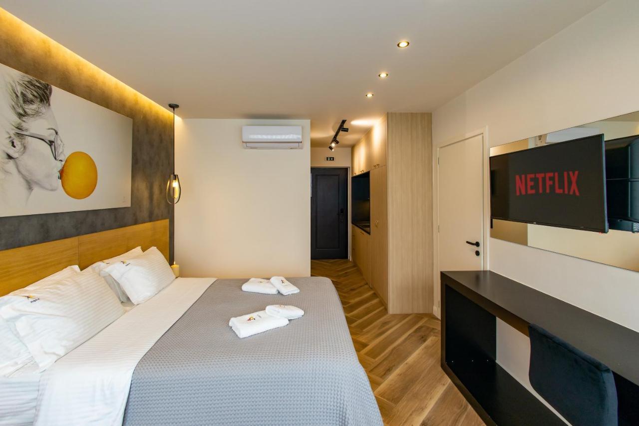 Triple A - Prime Location - Between Monastiraki & Syntagma Square-Free Parking! Athén Kültér fotó