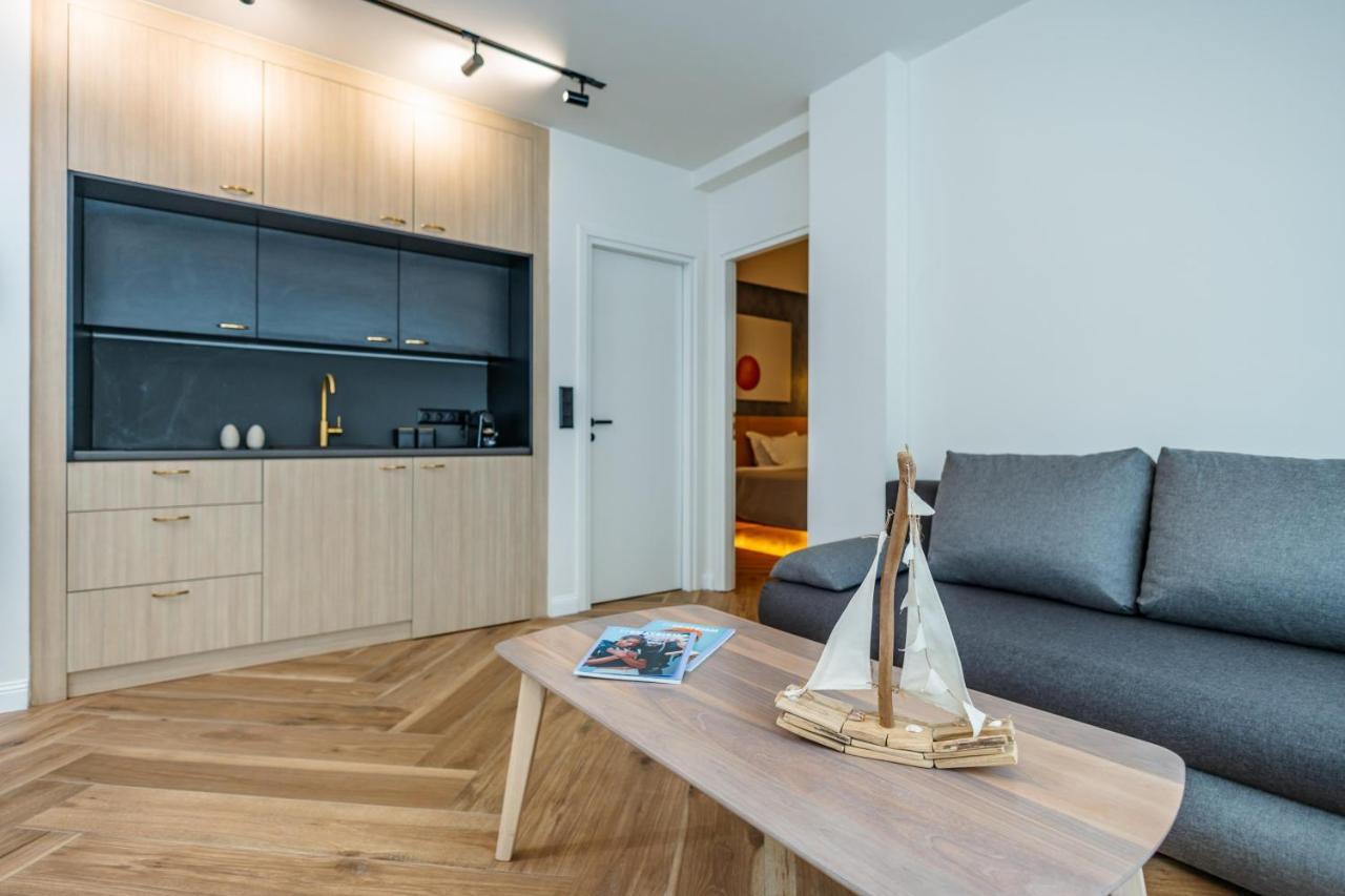 Triple A - Prime Location - Between Monastiraki & Syntagma Square-Free Parking! Athén Kültér fotó