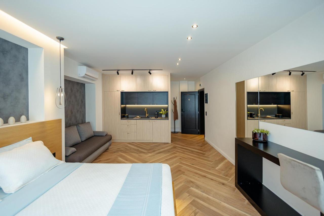 Triple A - Prime Location - Between Monastiraki & Syntagma Square-Free Parking! Athén Kültér fotó
